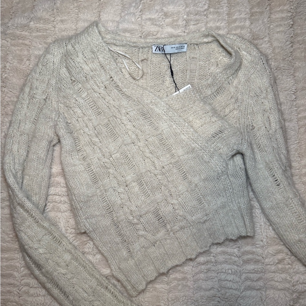 Zara Cropped Sweater